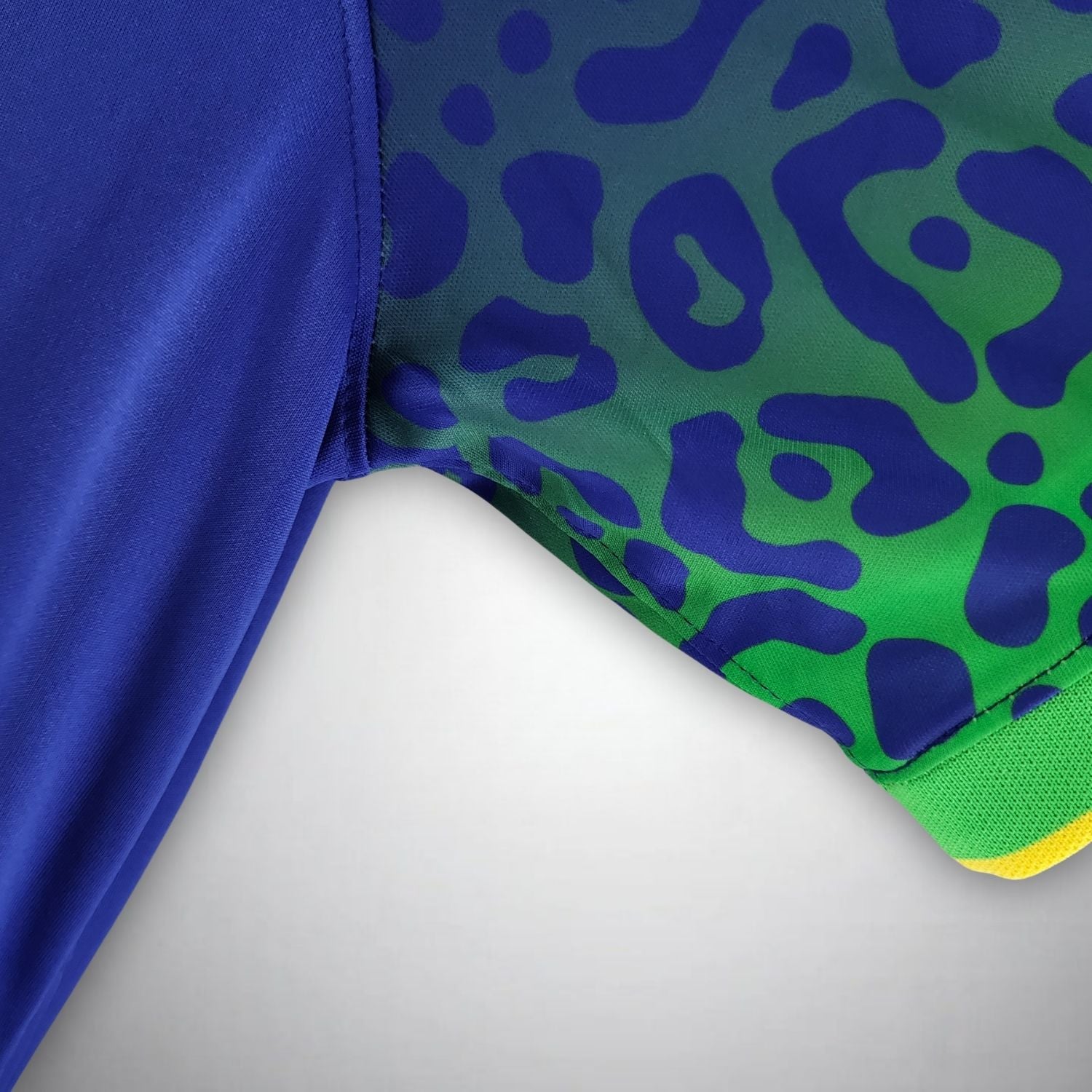 2022 Brazil Retro Jersey Away