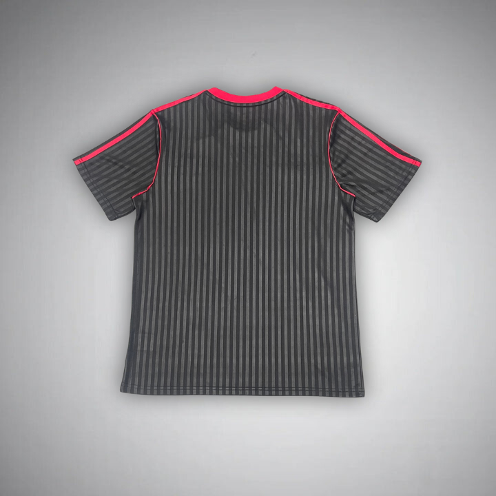 Manchester United Shirt Treble Tribute