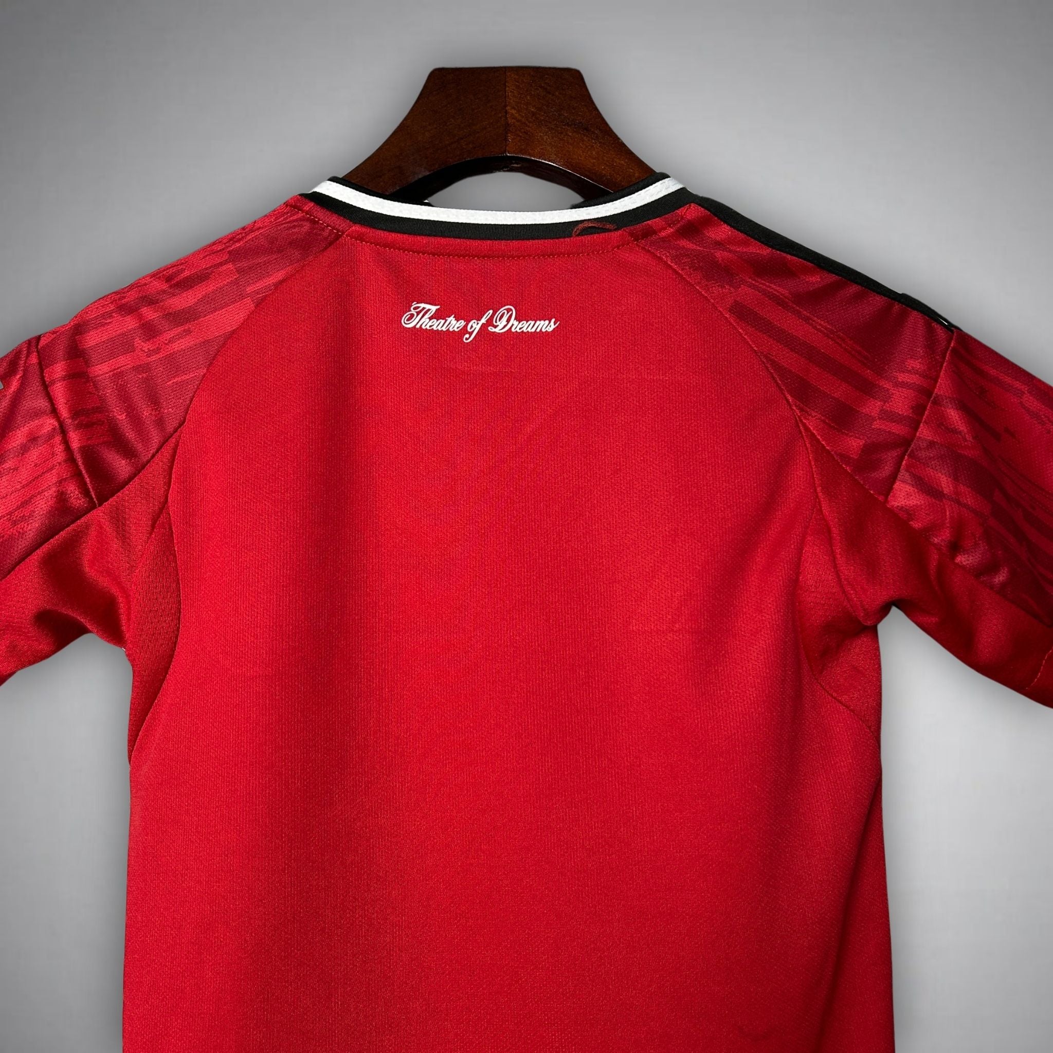 2025/26 Manchester United Home Kids Football Kit