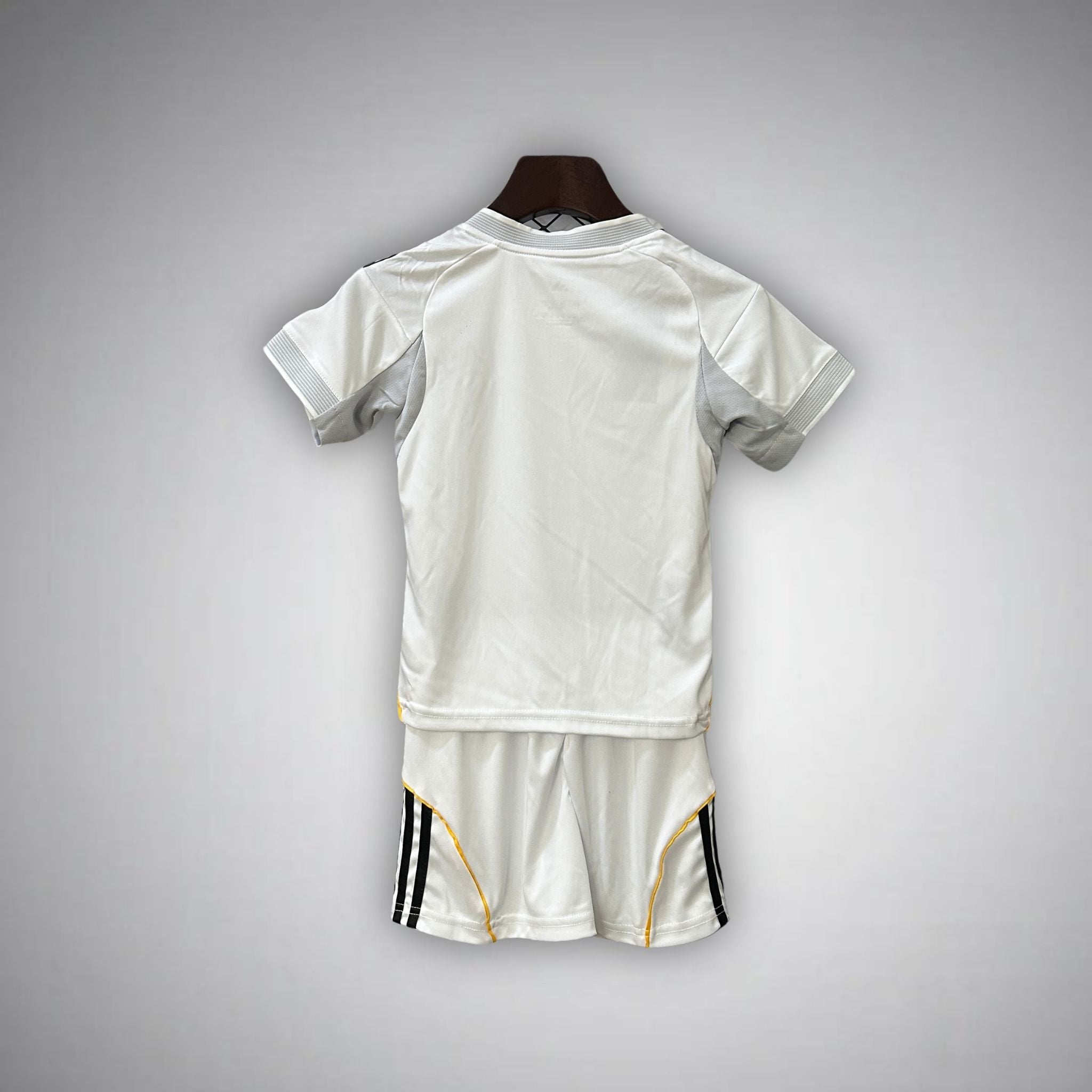 2025/26 Real Madrid Home Kids Football Kit