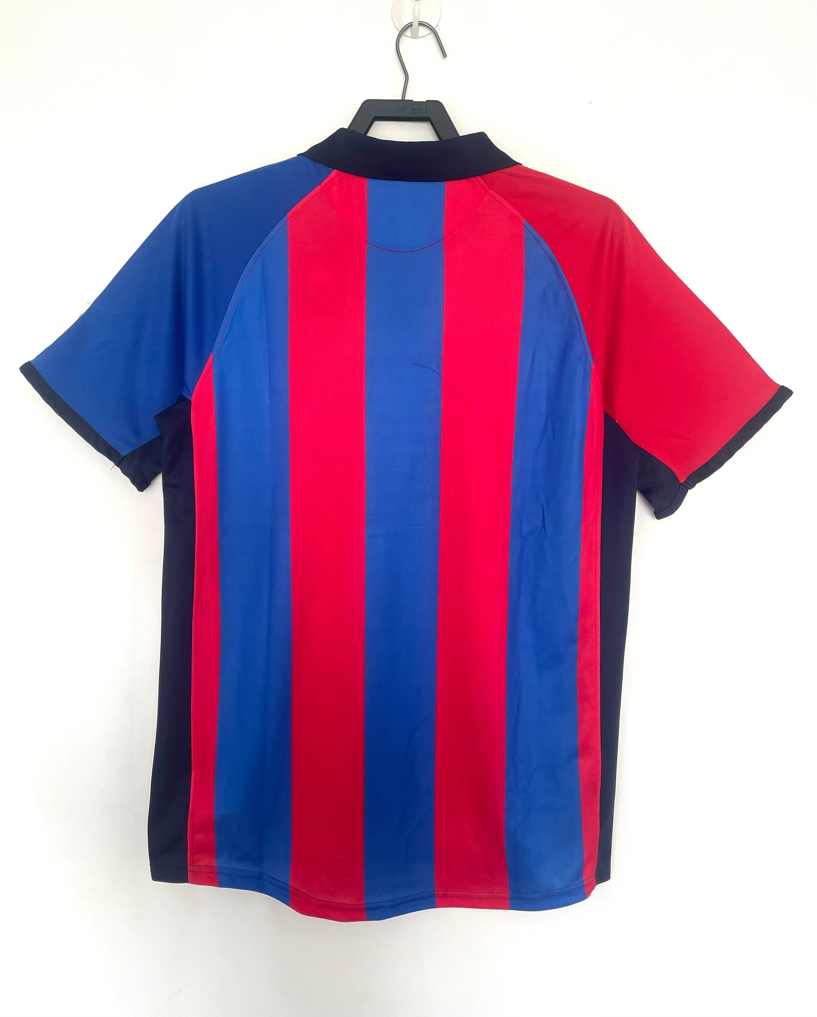 2001-2002 Barcelona Home Shirt