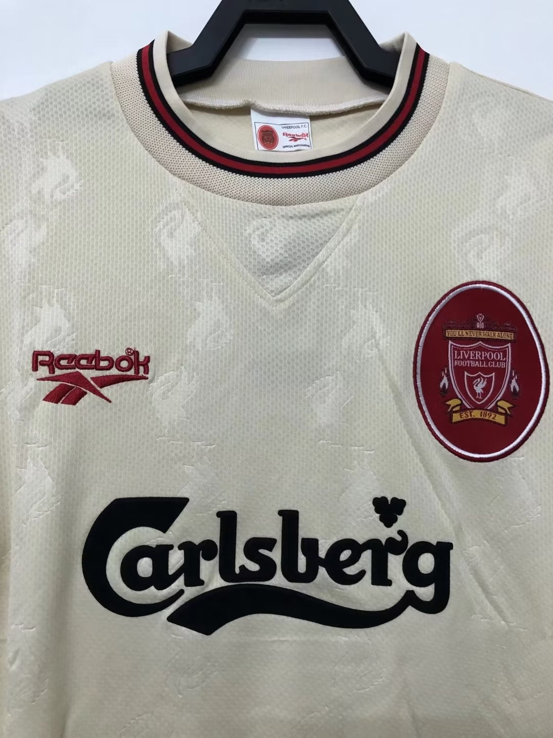 Camiseta de visitante del Liverpool - 1996-1997