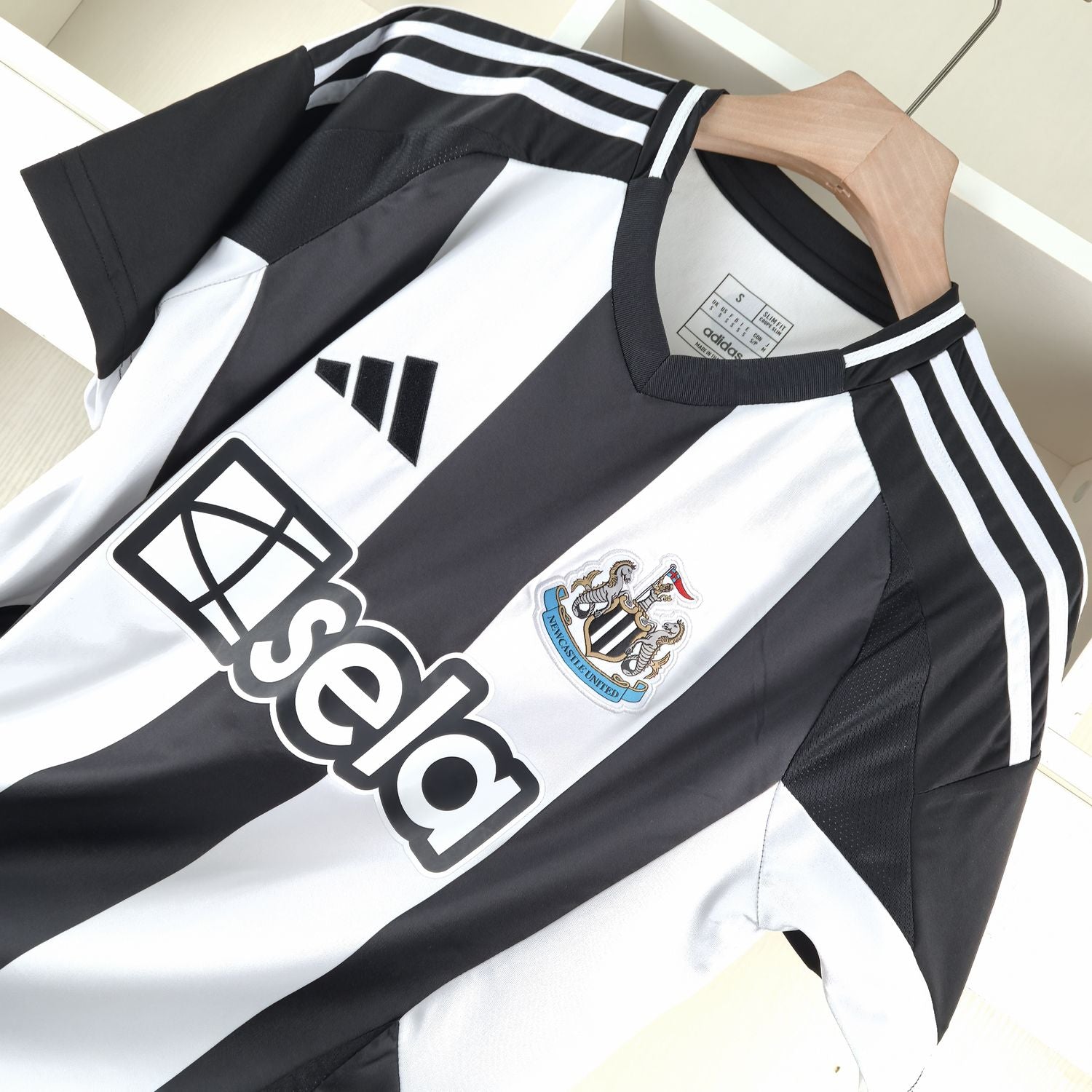 newcastle 2024 25 home Shirt