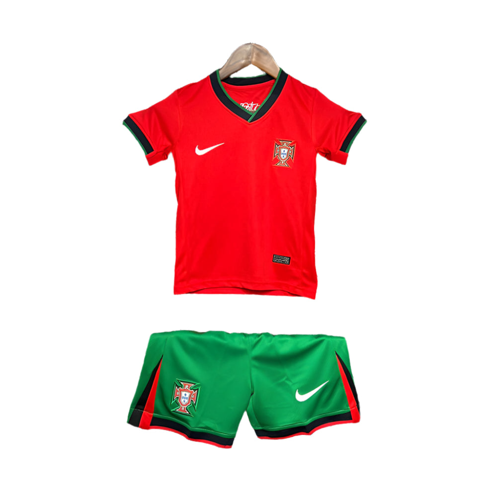 ronaldo kids football kit portugal 2025 home red