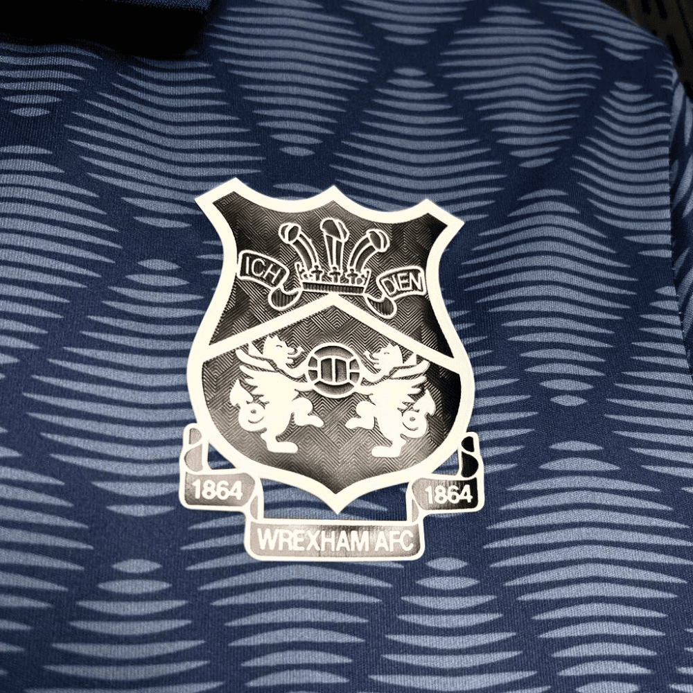 24 25 wrexham Shirt blue away