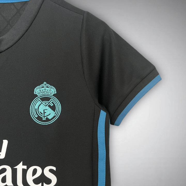 17/18 Real Madrid Away Kids Football Kit   FS Kit