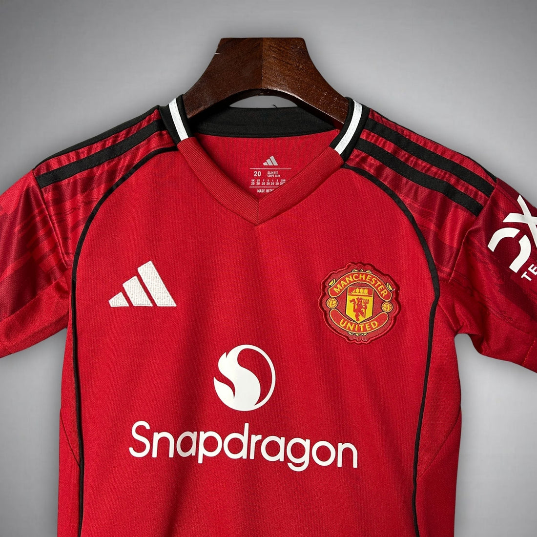 2025/26 Manchester United Home Kids Football Kit