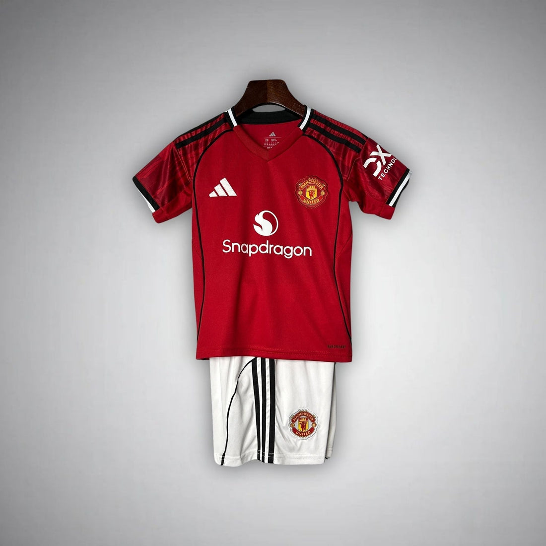 2025/26 Manchester United Home Kids Football Kit