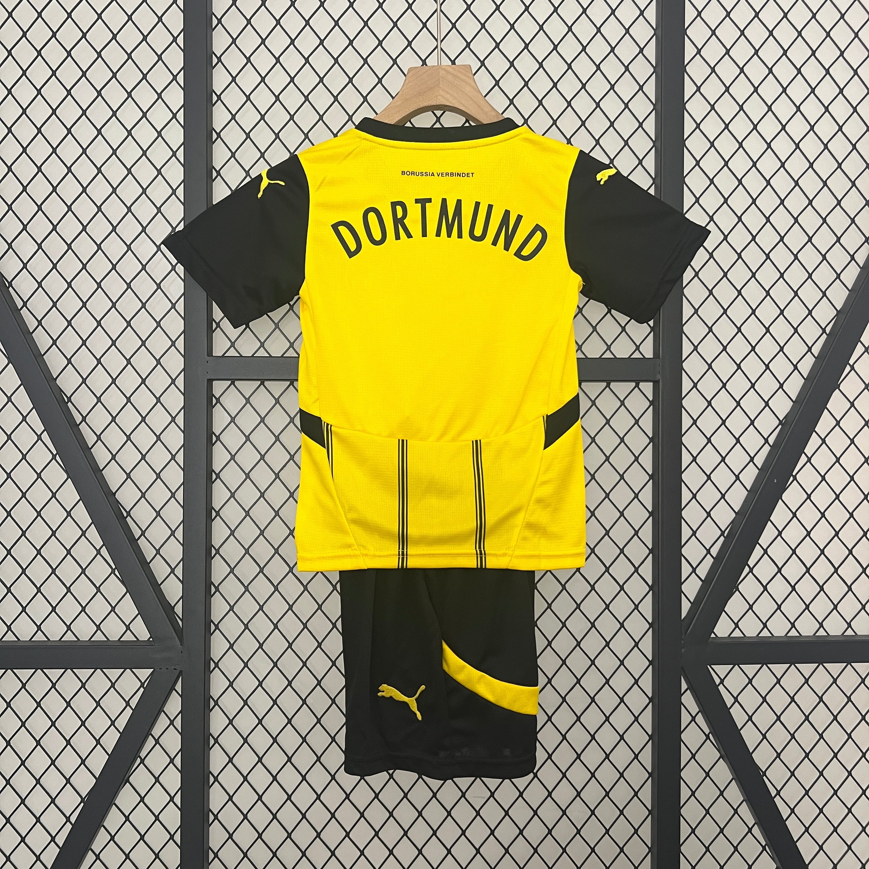 borussia dortmund 24 25 kids home