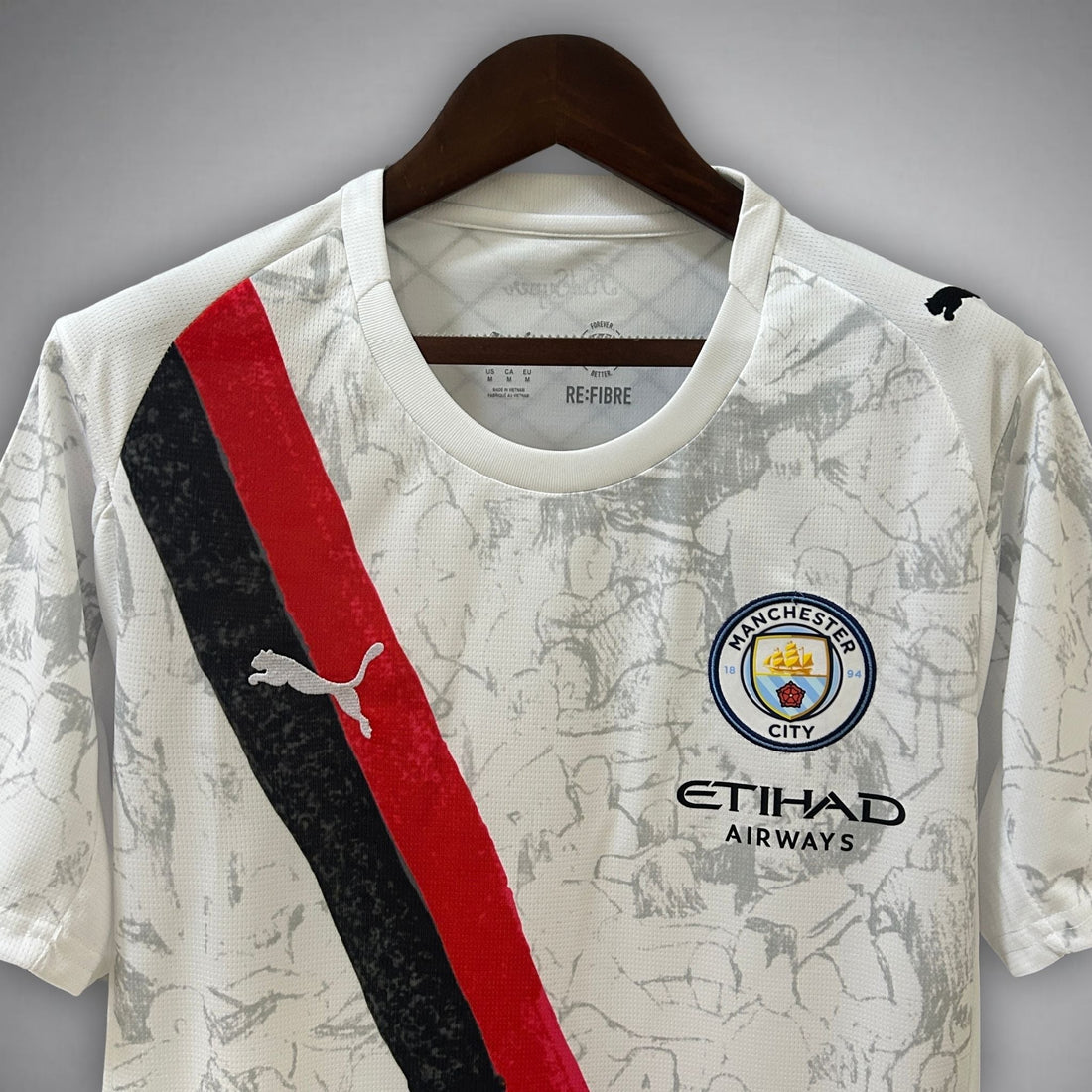 25/26 Manchester City Away Shirt