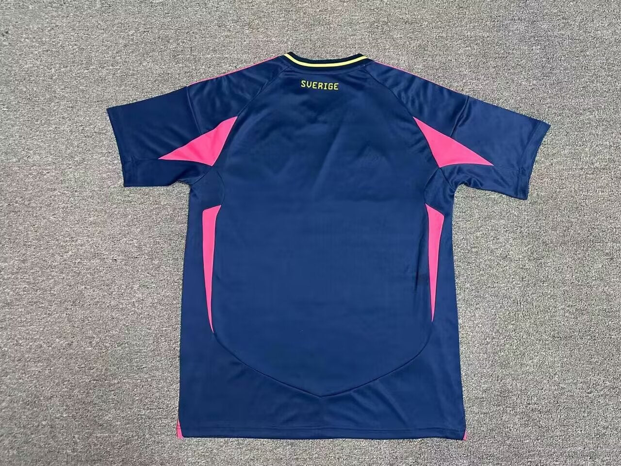 The Sweden 2024/2025 away Shirt