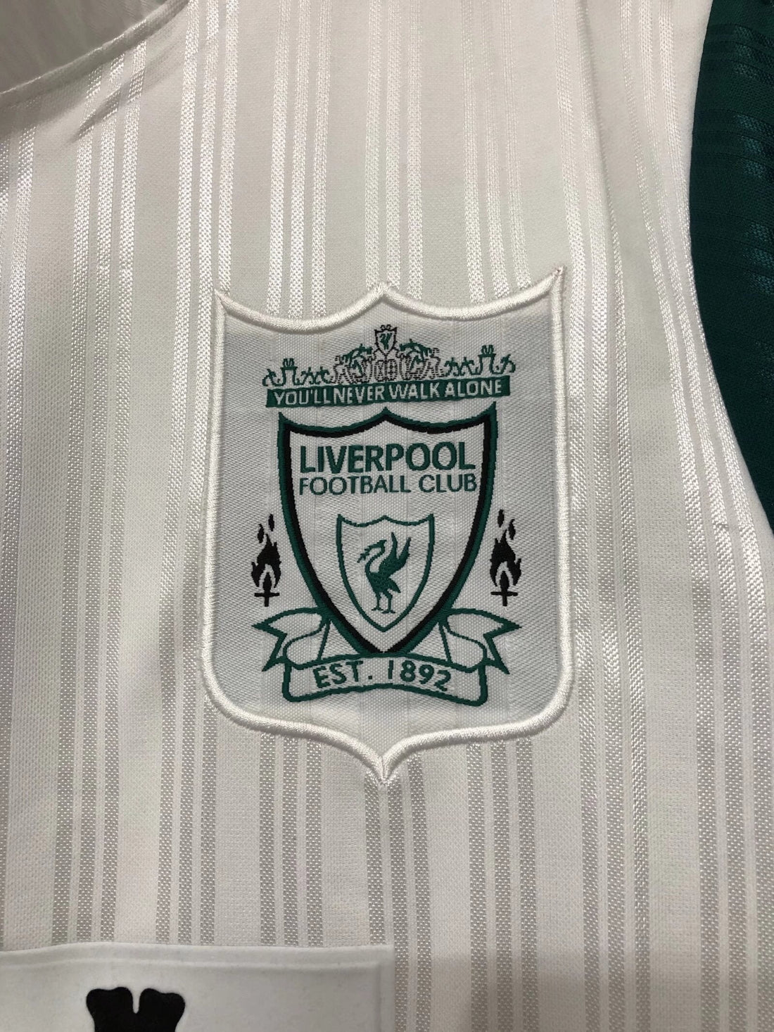 1995-1996 Liverpool Away Shirt