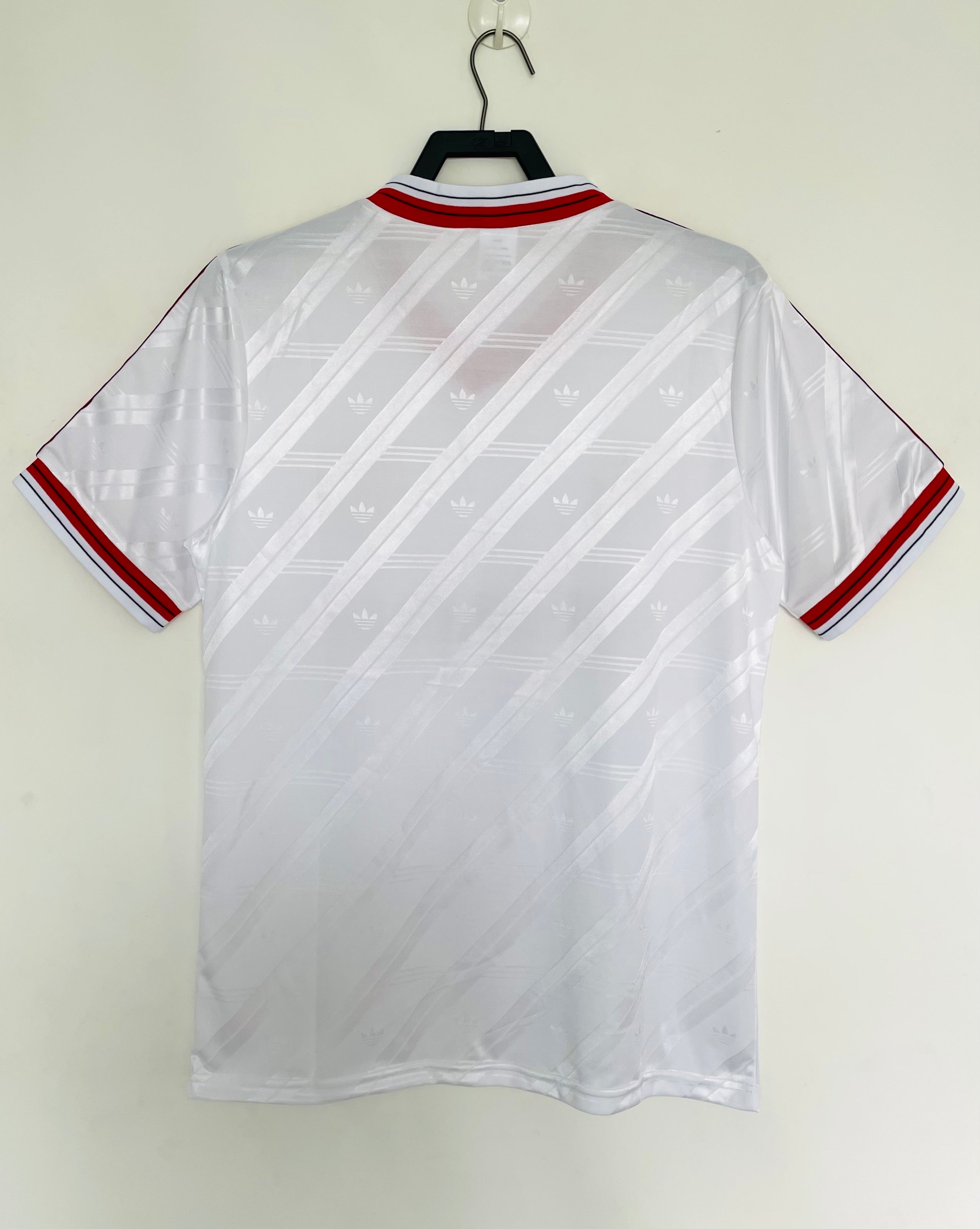 1986-1988 Manchester United Away Shirt