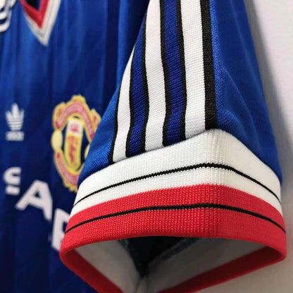 1986-1988 Manchester United Third Shirt