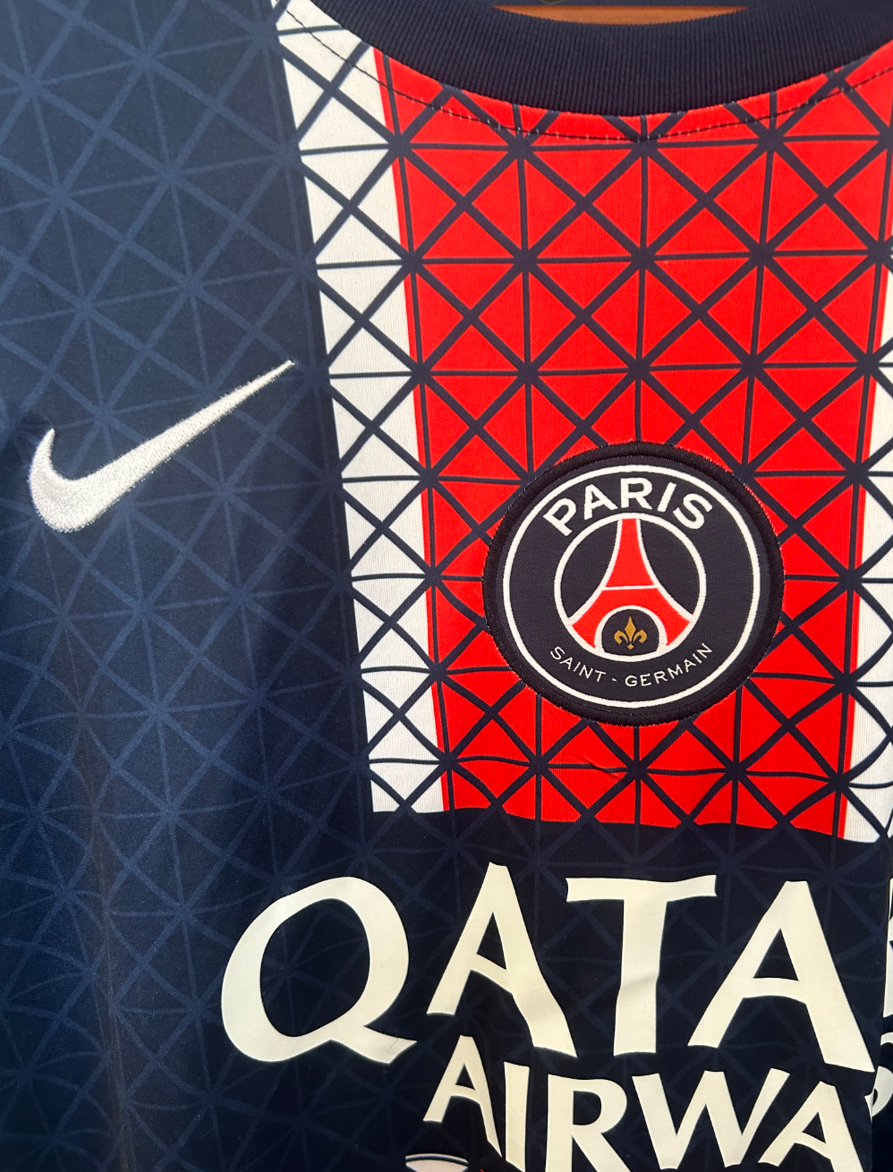 PSG Jersey   2025 26 Home