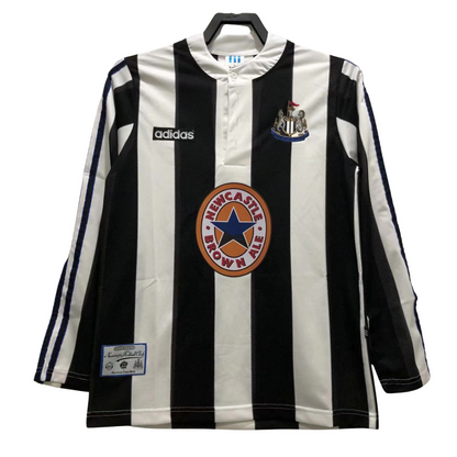 1995–1997 Newcastle Langarm-Heimtrikot