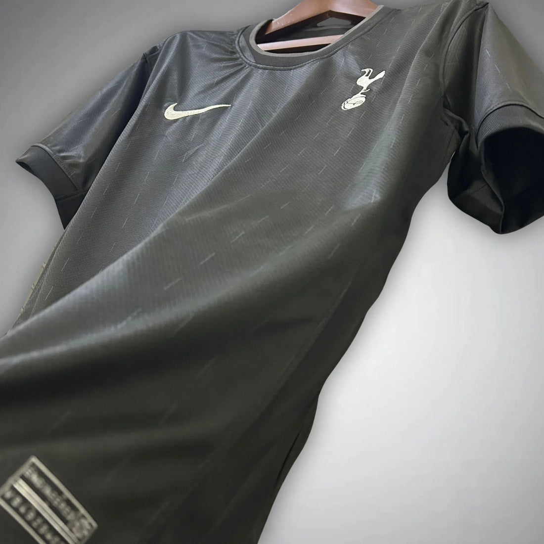Tottenham Hotspur Trikot – 2025/2026 Auswärts